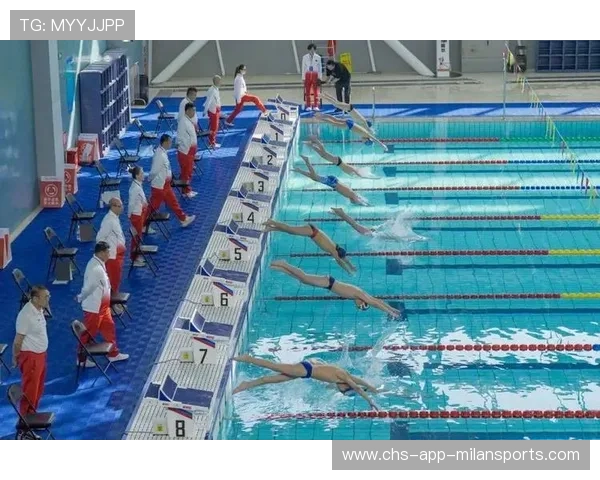 青少年游泳锦标赛多项纪录被刷新，青少年游泳达标赛