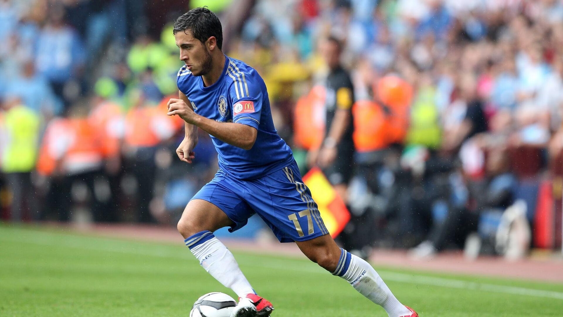 AC MILAN SPORTS全站-《堡垒之夜》“未来光影”赛季，创意无限爆发！