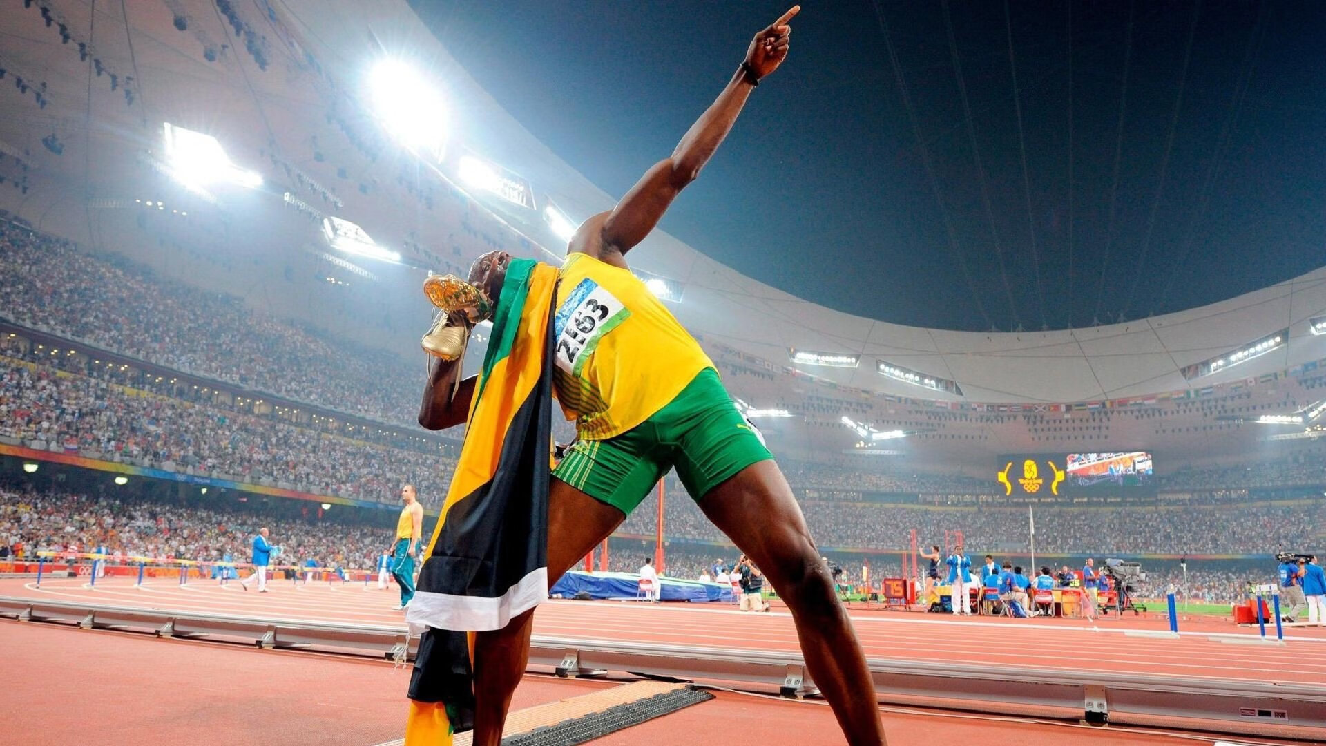 梅西刷新 400 助攻纪录，全网齐跪：我们在看历史，梅西300次助攻